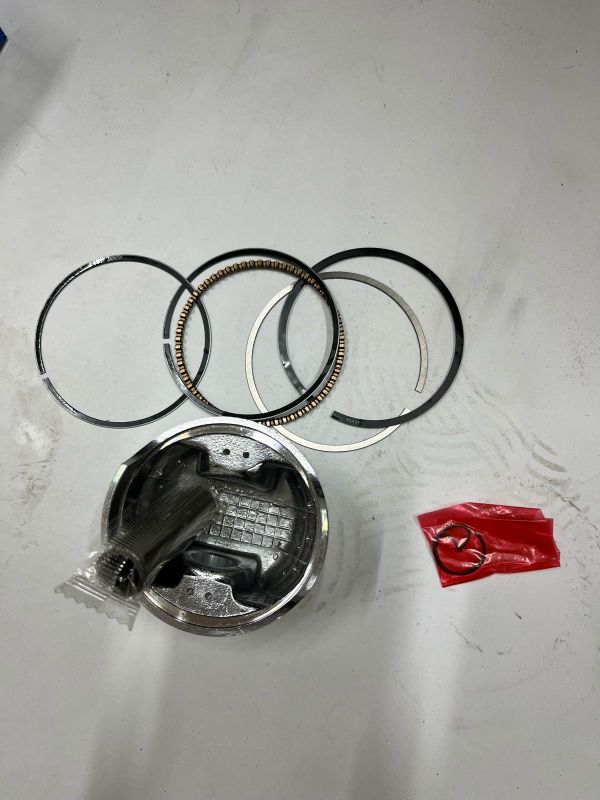 поршень+кольцо CB250 (CG250 ) поршын 65,5