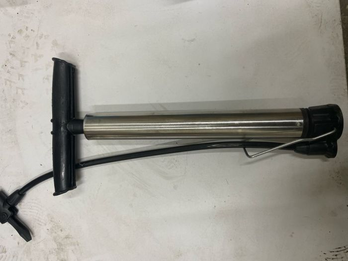 насос средний толстый  (качественный )/1