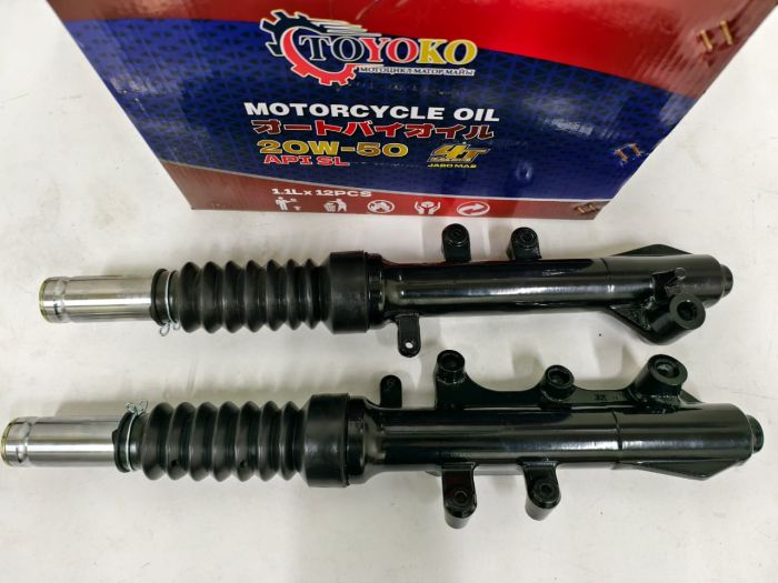 Амортизатор передний М8