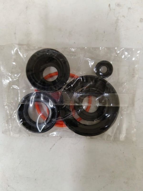 Сальник двигателя CG150-200