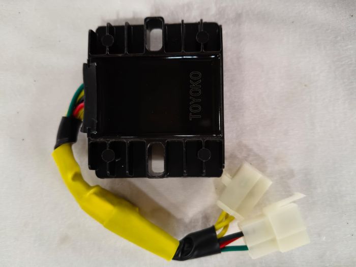 реле 300 куб  2 штекер